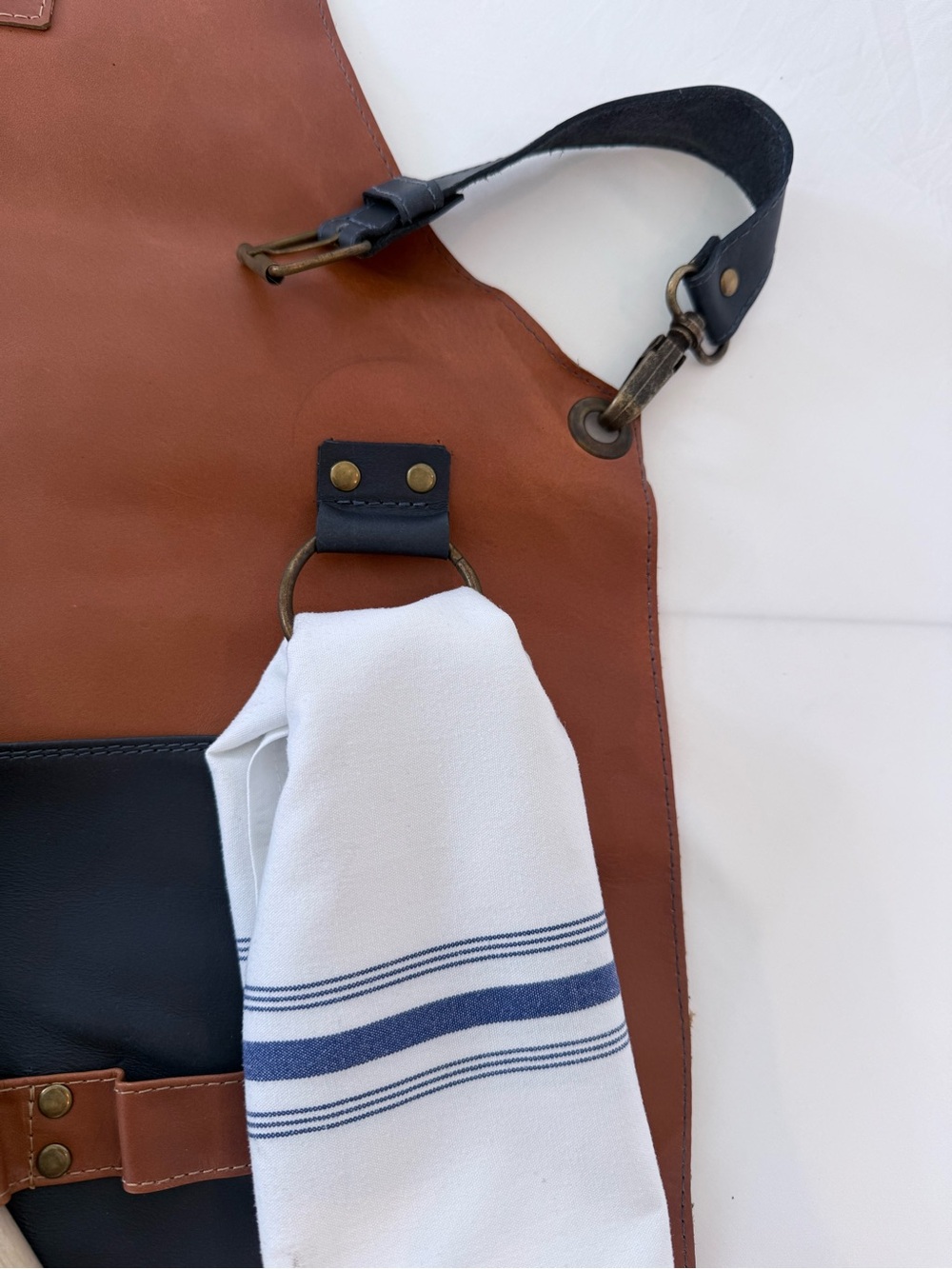 Marieti.c Leather BBQ Apron in Brown with Navy Straps - Picture 4 of 10